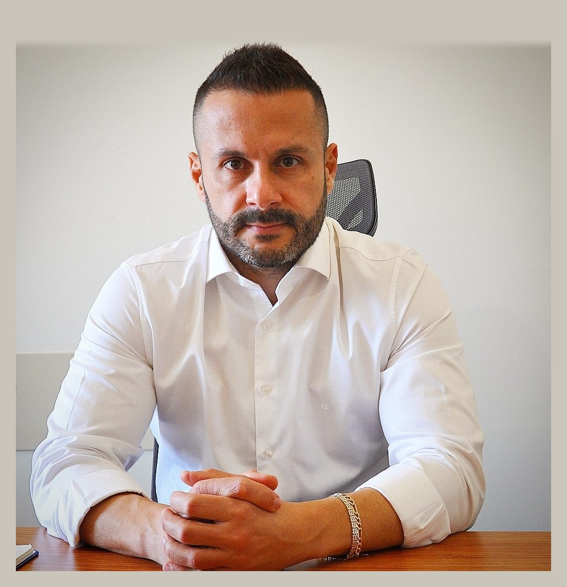 Op. Dr. Erol Uçaner