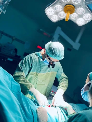 Op. Dr. Erol UÇANER
