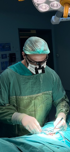 Op. Dr. Erol UÇANER